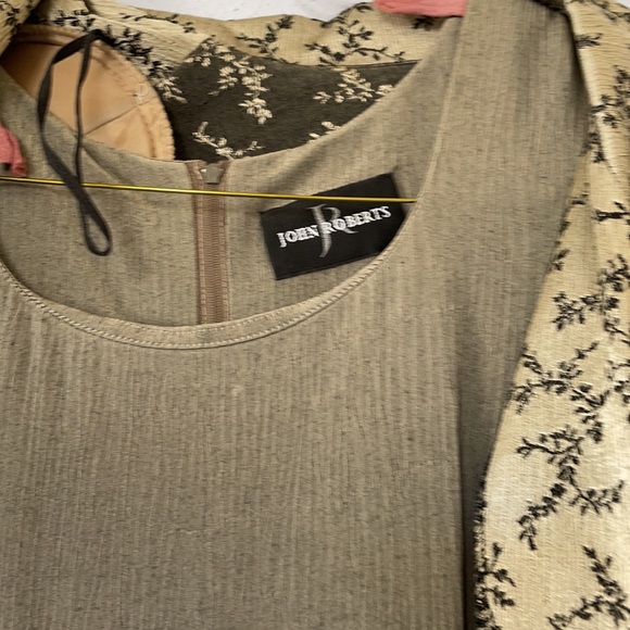 Jumpsuit - Picture 4 of 6